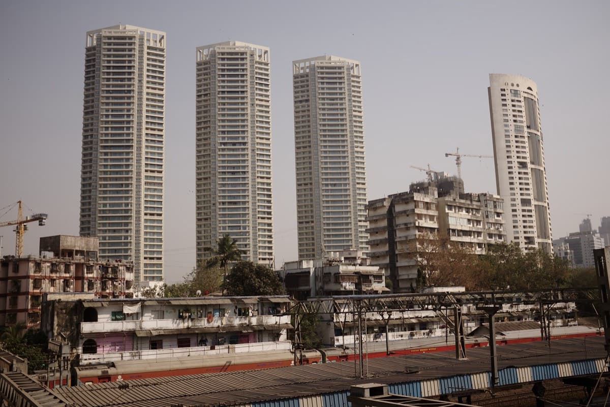 A residential skyscraper in Mumbai, seen from the railway station